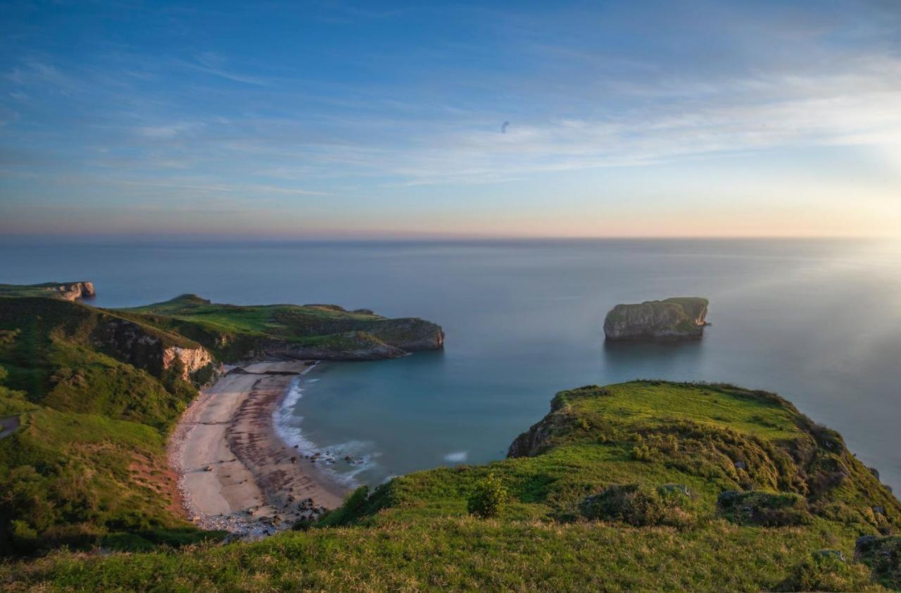 Villa El Tinganon Llanes Eksteriør bilde